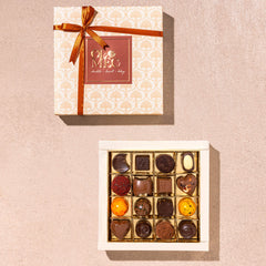 Heritage Box Of 16